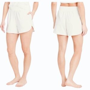 All in Motion Women’s Small Soft Stretch Shorts 3.5" Inseam Cream White
